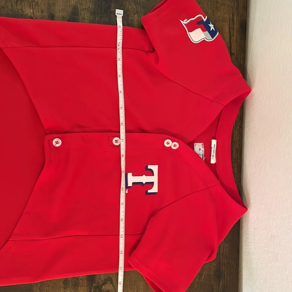 Pets First size Large 🐶 shirt‎ adorable